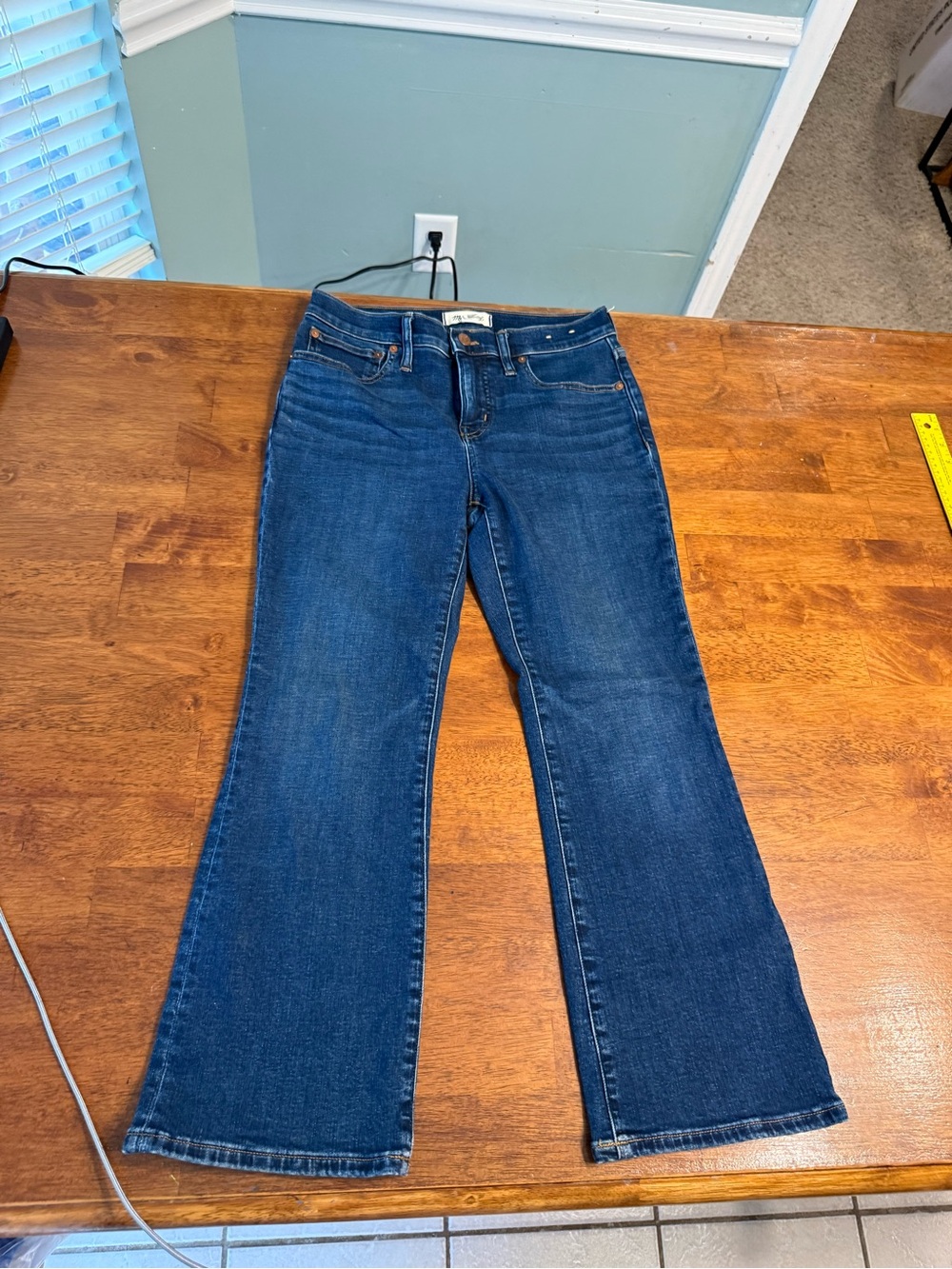 Madewell Mid-Rise Kick Out Crop Jeans 27P Blue Stretch Denim Flare 27 Petite